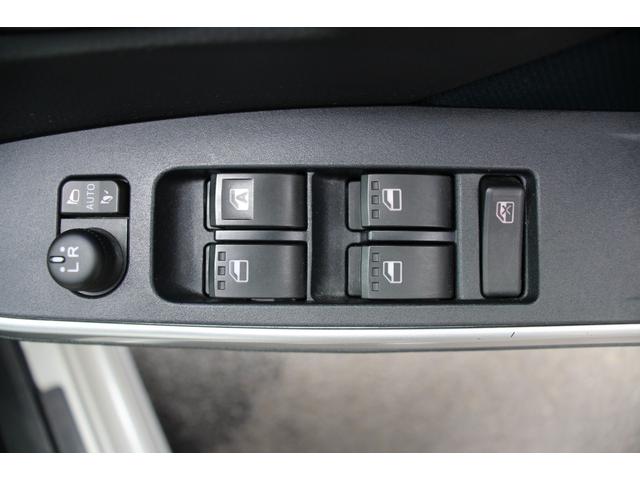 ルーミー カスタムG-T 後期型/モデリスタフルエアロ/ワンオーナー/ターボ車/スマートアシスト付き/両側電動スライドドア/純正9インチSDナビ/Bluetooth接続/CD&DVD再生/HDMI接続/衝突軽減ブレーキ/ETC(70枚目)