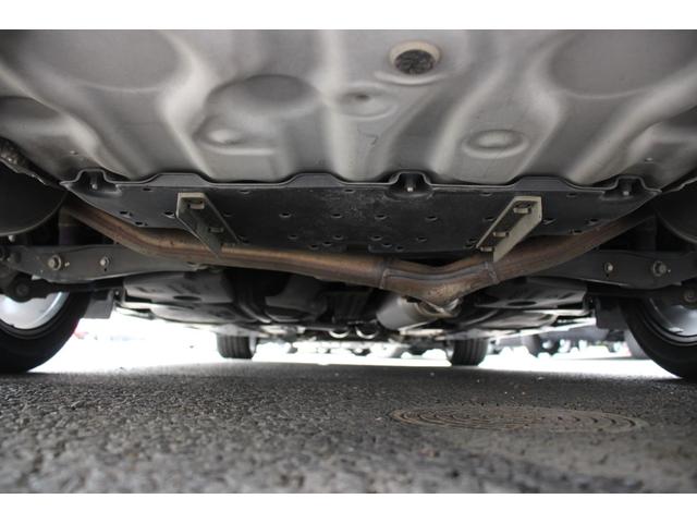 マークX 250G リラックスセレクション Gs仕様/タナベ車高調/禁煙車/HIDヘッドライト/社外18インチアルミホイール/ETC/プッシュスタート/社外LEDテール/スマートキー/純正ビルトインETC/ステアリングリモコン/(14枚目)