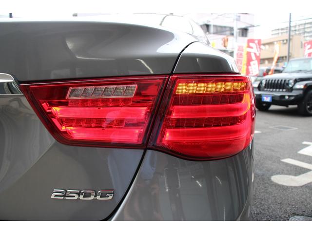 マークX 250G リラックスセレクション Gs仕様/タナベ車高調/禁煙車/HIDヘッドライト/社外18インチアルミホイール/ETC/プッシュスタート/社外LEDテール/スマートキー/純正ビルトインETC/ステアリングリモコン/(36枚目)