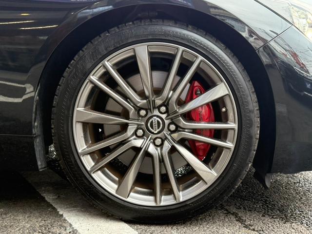 スカイライン 400R 禁煙車/全方位運転支援システム/アラウンドビューモニター/純正ナビ/フルセグ/ドラレコ/Bluetooth/シートヒーター/パワーシート/ダイヤキルティング本革シート/専用レッドブレーキキャリパー/(37枚目)