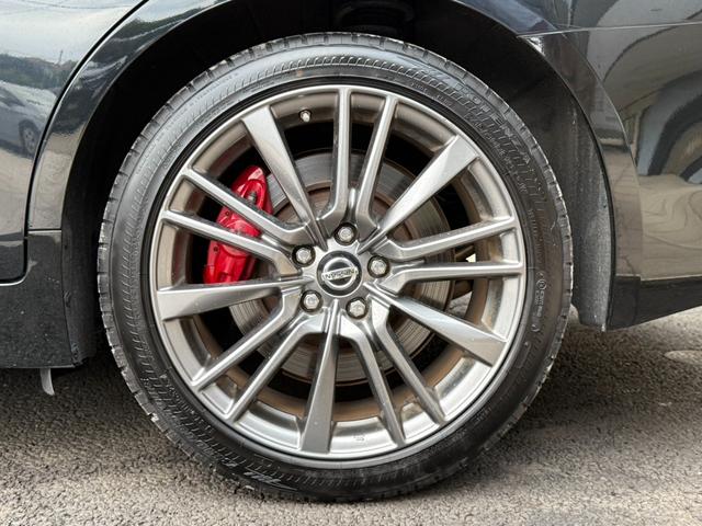 スカイライン 400R 禁煙車/全方位運転支援システム/アラウンドビューモニター/純正ナビ/フルセグ/ドラレコ/Bluetooth/シートヒーター/パワーシート/ダイヤキルティング本革シート/専用レッドブレーキキャリパー/(39枚目)