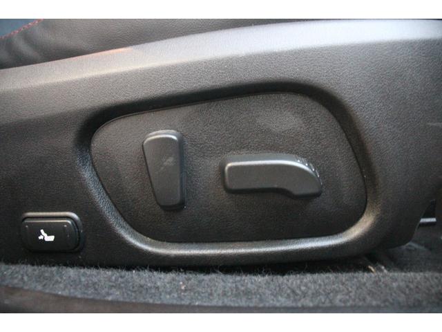 WRX S4 2.0GT-Sアイサイト 後期型/禁煙/4WD/衝突軽減ブレーキ/アクセル踏み間違い/レーンキープ/オートマチックハイビーム/ハーフレザー/パワーシート/シートヒーター/純正SDナビ/バックカメラ/サイドカメラ/フロントカメラ(9枚目)