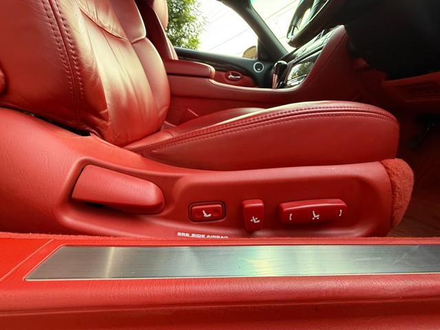 ソアラ ４３０ＳＣＶ　ノーブルカラーエディション　ノーブルカラーエディション／赤革レザーシート／マークレビンソンスピーカー／禁煙／ＴＲＤ１９インチアルミホイール／オートクルーズコントロール／電動シート／ＨＩＤヘッドライト／フロントフォグランプ／ＥＴＣ（8枚目）