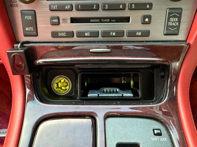 ソアラ ４３０ＳＣＶ　ノーブルカラーエディション　ノーブルカラーエディション／赤革レザーシート／マークレビンソンスピーカー／禁煙／ＴＲＤ１９インチアルミホイール／オートクルーズコントロール／電動シート／ＨＩＤヘッドライト／フロントフォグランプ／ＥＴＣ（65枚目）