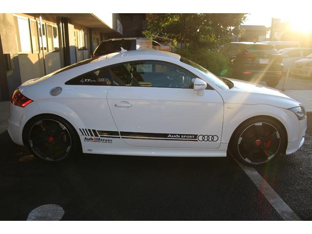 TTクーペ 2.0TFSI Sラインパッケージ/純正ナビ/Bluetoothオーディオ/フルセグ/Bカメラ/ETC/電動格納ミラー/オートライト/バックフォグ/MTモード/社外19インチAW(16枚目)