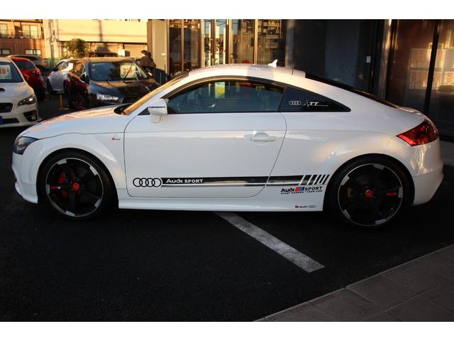 TTクーペ 2.0TFSI Sラインパッケージ/純正ナビ/Bluetoothオーディオ/フルセグ/Bカメラ/ETC/電動格納ミラー/オートライト/バックフォグ/MTモード/社外19インチAW(17枚目)