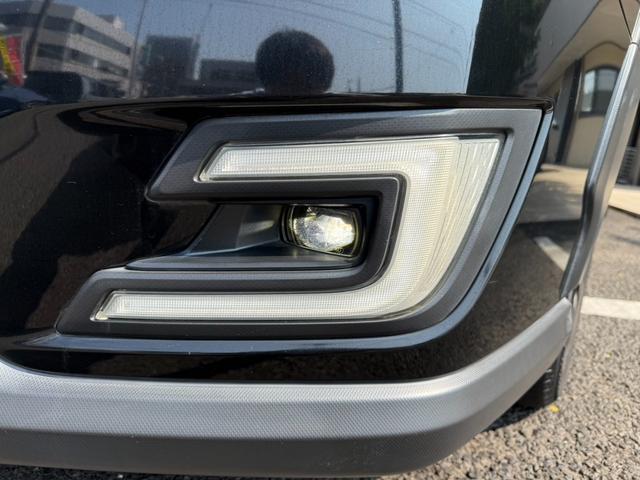 エクシーガクロスオーバー７ ２．５ｉアイサイト　２．５アイサイト／４ＷＤ／禁煙／パワーシート／シートヒーター／純正１７インチＡＷ／ハーフレザーシート／クルコン／フルセグ／ＤＶＤ再生／Ｂｌｕｅｔｏｏｔｈ接続／ＳＤナビ／バックカメラ／ＨＩＤ／ＥＴＣ（30枚目）