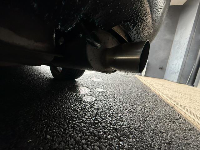 フェアレディＺ ３００ＺＸツインターボ　Ｔバールーフ／５ＭＴ／エアロ／ニスモメーター／ＭＯＭＯステアリング／社外マフラー／社外１８インチＡＷ／ＥＴＣ／（22枚目）