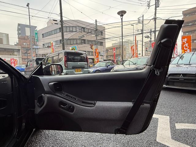 フェアレディＺ ３００ＺＸツインターボ　Ｔバールーフ／５ＭＴ／エアロ／ニスモメーター／ＭＯＭＯステアリング／社外マフラー／社外１８インチＡＷ／ＥＴＣ／（37枚目）