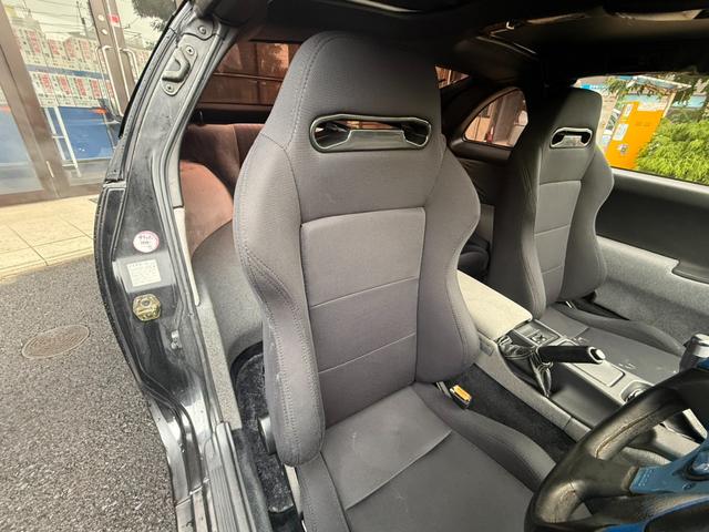 フェアレディＺ ３００ＺＸツインターボ　Ｔバールーフ／５ＭＴ／エアロ／ニスモメーター／ＭＯＭＯステアリング／社外マフラー／社外１８インチＡＷ／ＥＴＣ／（42枚目）