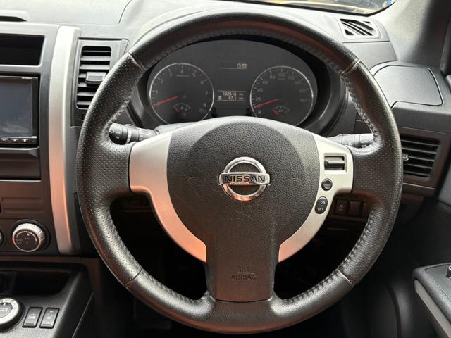 エクストレイル ２０Ｘｔｔ　カプロンシート／オートクルーズコントロール／ＨＩＤライト／ルーフレール／４ＷＤ／純正ＳＤナビ／バックカメラ／ＥＴＣ／禁煙車／シートヒーター／スマートキー／電格ミラー／全塗装（赤→ベージュ）（17枚目）