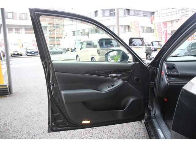 クラウンハイブリッド アスリートＳ　サンルーフ／純正ナビ／フルセグ／プリクラッシュセーフティ／レーダークルーズコントロール／バックカメラ／バックソナー／シートヒーター／電動サンシェード／純正１８インチＡＷ／ＨＩＤヘッドライト／ＥＴＣ／（36枚目）