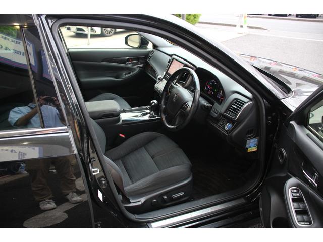 クラウンハイブリッド アスリートＳ　サンルーフ／純正ナビ／フルセグ／プリクラッシュセーフティ／レーダークルーズコントロール／バックカメラ／バックソナー／シートヒーター／電動サンシェード／純正１８インチＡＷ／ＨＩＤヘッドライト／ＥＴＣ／（38枚目）