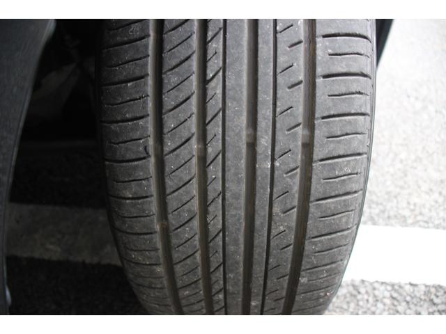 クラウンハイブリッド アスリートＳ　サンルーフ／純正ナビ／フルセグ／プリクラッシュセーフティ／レーダークルーズコントロール／バックカメラ／バックソナー／シートヒーター／電動サンシェード／純正１８インチＡＷ／ＨＩＤヘッドライト／ＥＴＣ／（44枚目）