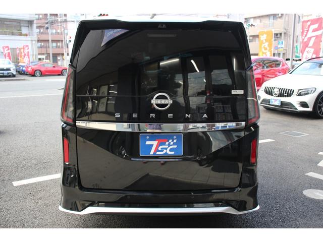 セレナ オーテック　３列シート／禁煙車／プロパイロット／アラウンドビューモニター／両側電動スライドドア／ステアリングヒーター／前後シートヒーター／インテリジェントルームミラー／ＭＴモード付／衝突軽減ブレーキ／ＬＥＤライト（26枚目）