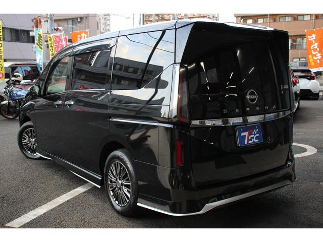 セレナ オーテック　３列シート／禁煙車／プロパイロット／アラウンドビューモニター／両側電動スライドドア／ステアリングヒーター／前後シートヒーター／インテリジェントルームミラー／ＭＴモード付／衝突軽減ブレーキ／ＬＥＤライト（32枚目）