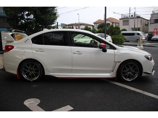 ＷＲＸ ＳＴＩ ＳＴＩ　タイプＳ　６ＭＴ／禁煙／ターボ／大型リアスポイラー／パワーシート／ハーフレザー／ＢＩＬＳＴＥＩＮ製ダンパー／ＢＲＥＭＢＯ製キャリパー／４ＷＤ／センターデフロック／ＬＥＤヘッドライト／純正１８インチアルミホイール（21枚目）