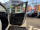 ハイブリッドアブソルート・ホンダセンシングＥＸパック　７人乗／禁煙車／後席モニター／全周囲カメラ／両側電動スライド／純正ナビ／レーダークルーズ／ＵＳＢ入力／衝突軽減／ＤＶＤ＆ＣＤ再生／ブラインドスポット／Ｂｌｕｅｔｏｏｔｈ接続／オットマン／ＥＴＣ（45枚目）