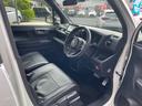 Ｌ・ターボホンダセンシング　ＫＹＢローファーサスキッド／フルセグ／バックカメラ／衝突軽減ブレーキ／誤発進抑制機能／アダプティブクルーズコントロール／純正１５ＡＷ／ＬＥＤヘッドライト／パドルシフト／シートヒーター／ＥＴＣ／禁煙車（41枚目）