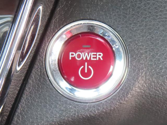 ヴェゼル ハイブリッドＸ・ホンダセンシング　認定中古車　電子制御パーキングブレーキ　ＥＴＣ　純正ナビ　バックカメラ　障害物センサー　ＡＢＳ　ＶＳＡ　クルーズコントロール　イモビライザー　フルセグ　ＣＤ／ＤＶＤ再生　ＵＳＢ接続　Ｂｌｕｅｔｏｏｔｈ（28枚目）