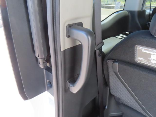 ステップワゴンスパーダ スパーダ 認定中古車 両側パワースライドドア 社外ナビ ETC バックカメラ クルーズコントロール イモビライザー アイドリングストップ ABS フルセグ CD/DVD再生 MS USB接続 Bluetooth(23枚目)