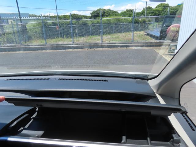 ステップワゴンスパーダ スパーダ 認定中古車 両側パワースライドドア 社外ナビ ETC バックカメラ クルーズコントロール イモビライザー アイドリングストップ ABS フルセグ CD/DVD再生 MS USB接続 Bluetooth(46枚目)