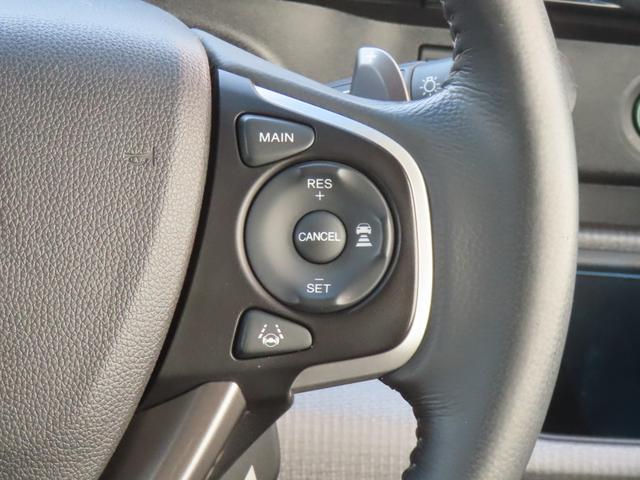 ステップワゴンスパーダ スパーダホンダセンシング　認定中古車　両側パワースライドドア　クルーズコントロール　純正ナビ　ナビ連動型ドライブレコーダー　バックカメラ　ＥＴＣ　イモビライザー　フルセグ　ＣＤ／ＤＶＤ再生　ＵＳＢ接続　Ｂｌｕｅｔｏｏｔｈ対応（31枚目）