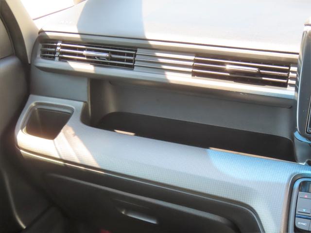 ステップワゴンスパーダ スパーダホンダセンシング　認定中古車　両側パワースライドドア　クルーズコントロール　純正ナビ　ナビ連動型ドライブレコーダー　バックカメラ　ＥＴＣ　イモビライザー　フルセグ　ＣＤ／ＤＶＤ再生　ＵＳＢ接続　Ｂｌｕｅｔｏｏｔｈ対応（47枚目）