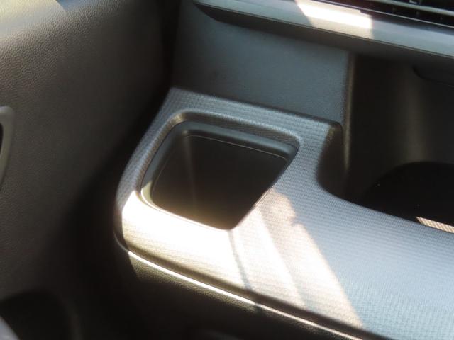 ステップワゴンスパーダ スパーダホンダセンシング　認定中古車　両側パワースライドドア　クルーズコントロール　純正ナビ　ナビ連動型ドライブレコーダー　バックカメラ　ＥＴＣ　イモビライザー　フルセグ　ＣＤ／ＤＶＤ再生　ＵＳＢ接続　Ｂｌｕｅｔｏｏｔｈ対応（55枚目）