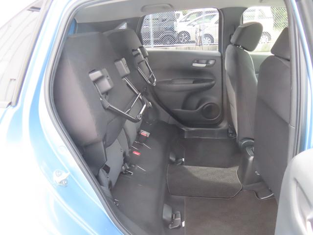 フィット ベーシック　認定中古車　電子制御パーキングブレーキ　クルーズコントロール　バックカメラ　純正ナビ　ＥＴＣ　イモビライザー　ホンダセンシング　障害物センサー　フルセグ　ＣＤ／ＤＶＤ再生　ＵＳＢ　Ｂｌｕｅｔｏｏｔｈ（16枚目）