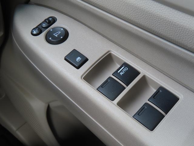 Ｎ－ＷＧＮ Ｇ・ターボパッケージ　認定中古車　ＣＤチューナー　スマートキー　アイドリングストップ　ＡＢＳ　ＶＳＡ　イモビライザー　純正アルミホイール　フロアマット付き　ＨＩＤ　ＣＤ再生　ＵＳＢ接続（32枚目）