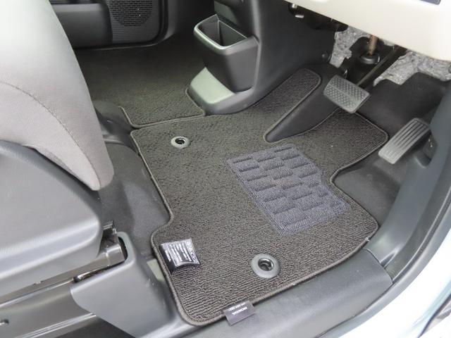Ｎ－ＢＯＸ ファッションスタイル　認定中古車　電子制御パーキングブレーキ　片側パワースライドドア　クルーズコントロール　イモビライザー　ホンダセンシング　アイドリングストップ　スマートキー　サイドエアバッグ　ＡＢＳ　ＶＳＡ（12枚目）