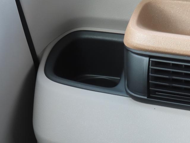 Ｎ－ＢＯＸ ファッションスタイル　認定中古車　電子制御パーキングブレーキ　片側パワースライドドア　クルーズコントロール　イモビライザー　ホンダセンシング　アイドリングストップ　スマートキー　サイドエアバッグ　ＡＢＳ　ＶＳＡ（42枚目）
