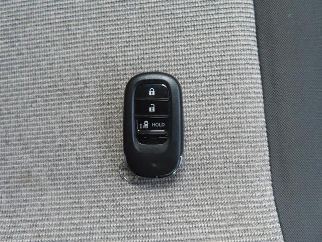 Ｎ－ＢＯＸ ファッションスタイル　認定中古車　電子制御パーキングブレーキ　片側パワースライドドア　クルーズコントロール　イモビライザー　ホンダセンシング　アイドリングストップ　スマートキー　サイドエアバッグ　ＡＢＳ　ＶＳＡ（48枚目）