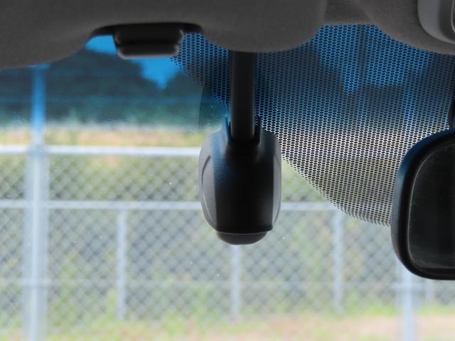 ステップワゴンスパーダ スパーダ・クールスピリットホンダセンシング　認定中古車　両側パワースライドドア　リア席モニター　シートヒーター　クルーズコントロール　純正ナビ　ナビ連動型前後ドライブレコーダー　バックカメラ　ＥＴＣ　イモビライザー　フルセグ（64枚目）