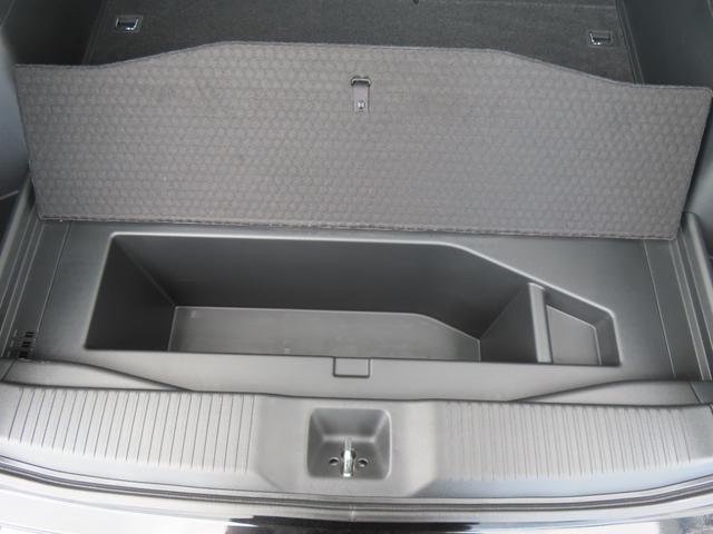 ヴェゼル ｅ：ＨＥＶＺ　認定中古車　アドバンスドルームミラー　電子制御パーキングブレーキ　ホンダコネクト対応ナビ　ブラインドスポットモニター　シートヒーター　クルーズコントロール　純正ナビ　バックカメラ　ドライブレコーダー（28枚目）