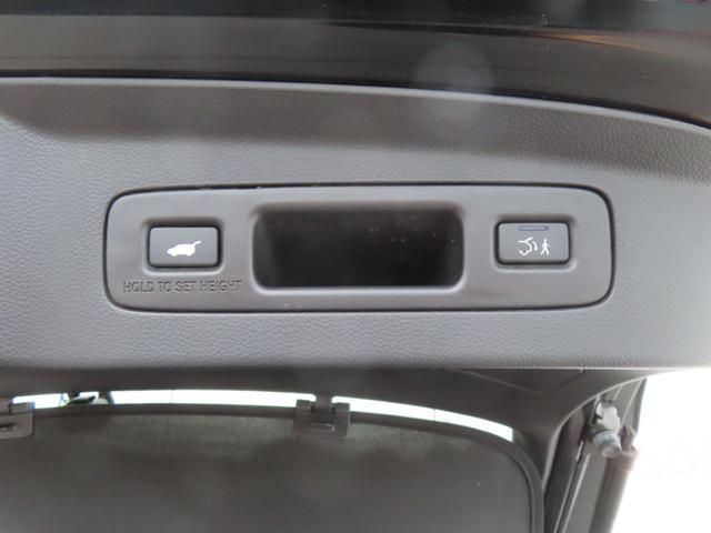 ヴェゼル ｅ：ＨＥＶＺ　認定中古車　アドバンスドルームミラー　電子制御パーキングブレーキ　ホンダコネクト対応ナビ　ブラインドスポットモニター　シートヒーター　クルーズコントロール　純正ナビ　バックカメラ　ドライブレコーダー（29枚目）