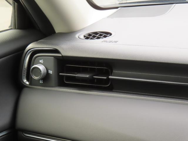 ヴェゼル ｅ：ＨＥＶＺ　認定中古車　アドバンスドルームミラー　電子制御パーキングブレーキ　ホンダコネクト対応ナビ　ブラインドスポットモニター　シートヒーター　クルーズコントロール　純正ナビ　バックカメラ　ドライブレコーダー（39枚目）