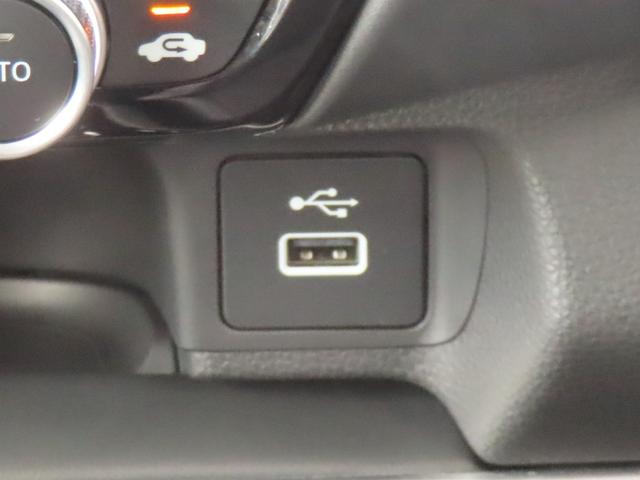 ヴェゼル ｅ：ＨＥＶＺ　認定中古車　アドバンスドルームミラー　電子制御パーキングブレーキ　ホンダコネクト対応ナビ　ブラインドスポットモニター　シートヒーター　クルーズコントロール　純正ナビ　バックカメラ　ドライブレコーダー（43枚目）