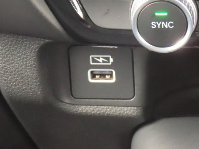 ヴェゼル ｅ：ＨＥＶＺ　認定中古車　アドバンスドルームミラー　電子制御パーキングブレーキ　ホンダコネクト対応ナビ　ブラインドスポットモニター　シートヒーター　クルーズコントロール　純正ナビ　バックカメラ　ドライブレコーダー（44枚目）