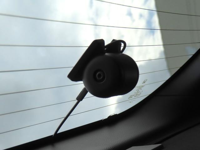 ヴェゼル ｅ：ＨＥＶＺ　認定中古車　アドバンスドルームミラー　電子制御パーキングブレーキ　ホンダコネクト対応ナビ　ブラインドスポットモニター　シートヒーター　クルーズコントロール　純正ナビ　バックカメラ　ドライブレコーダー（56枚目）