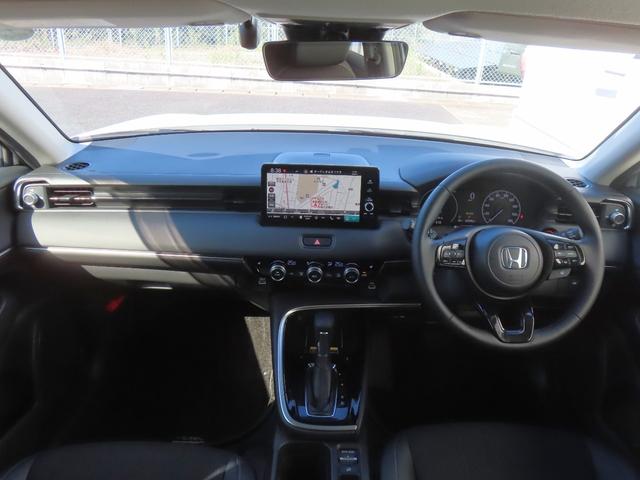 ヴェゼル ｅ：ＨＥＶＺ　認定中古車　電子制御パーキングブレーキ　ホンダコネクト対応ナビ　シートヒーター　ブラインドスポットモニター　クルーズコントロール　純正ナビ　バックカメラ　前後ドライブレコーダー　ＥＴＣ　イモビライザー（14枚目）