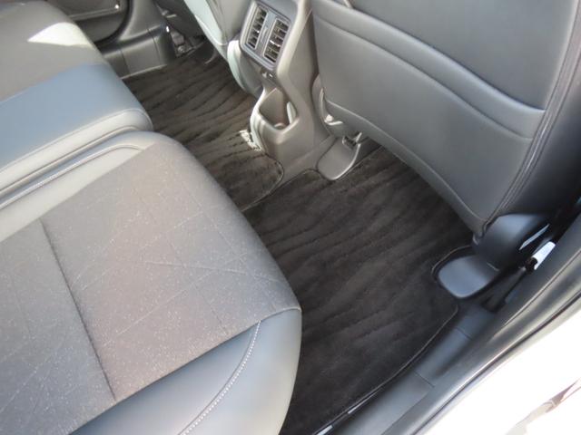 ヴェゼル ｅ：ＨＥＶＺ　認定中古車　電子制御パーキングブレーキ　ホンダコネクト対応ナビ　シートヒーター　ブラインドスポットモニター　クルーズコントロール　純正ナビ　バックカメラ　前後ドライブレコーダー　ＥＴＣ　イモビライザー（23枚目）