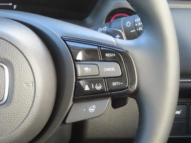ヴェゼル ｅ：ＨＥＶＺ　認定中古車　電子制御パーキングブレーキ　ホンダコネクト対応ナビ　シートヒーター　ブラインドスポットモニター　クルーズコントロール　純正ナビ　バックカメラ　前後ドライブレコーダー　ＥＴＣ　イモビライザー（32枚目）