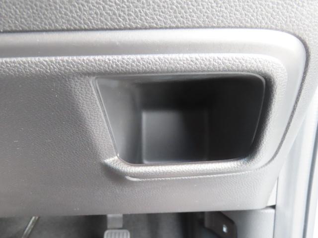 ヴェゼル ｅ：ＨＥＶＺ　認定中古車　電子制御パーキングブレーキ　ホンダコネクト対応ナビ　シートヒーター　ブラインドスポットモニター　クルーズコントロール　純正ナビ　バックカメラ　前後ドライブレコーダー　ＥＴＣ　イモビライザー（48枚目）