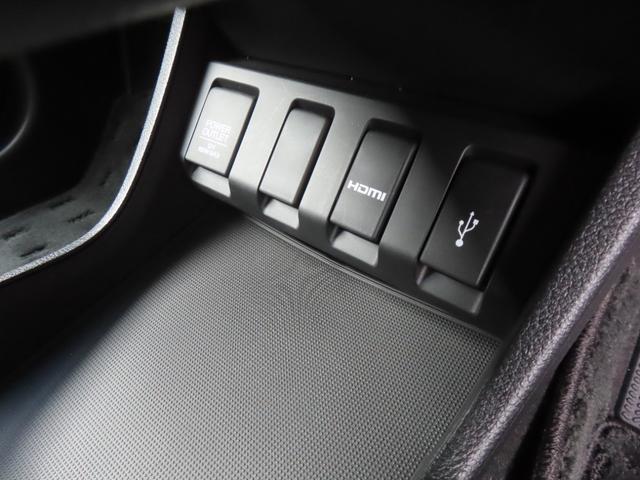ヴェゼル ハイブリッドＲＳ・ホンダセンシング　認定中古車　電子制御パーキングブレーキ　シートヒーター　クルーズコントロール　バックカメラ　純正ナビ　ドライブレコーダー　ＥＴＣ　イモビライザー　フルセグ　ＣＤ／ＤＶＤ　ＵＳＢ　Ｂｌｕｅｔｏｏｔｈ対応（42枚目）