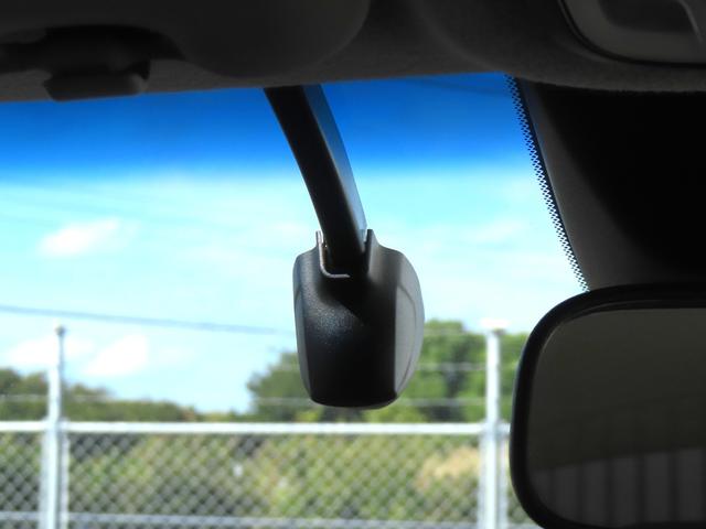 フィット ｅ：ＨＥＶクロスター　認定中古車　電子制御パーキングブレーキ　純正ナビ　クルーズコントロール　バックカメラ　前後ドライブレコーダー　ホンダセンシング　アイドリングストップ　フルセグ　ＣＤ／ＤＶＤ　ＵＳＢ　Ｂｌｕｅｔｏｏｔｈ（43枚目）