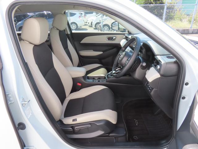 ヴェゼル ｅ：ＨＥＶＺ　認定中古車　電子制御パーキングブレーキ　ホンダコネクト対応ナビ　シートヒーター　クルーズコントロール　純正ナビ　バックカメラ　前後ドライブレコーダー　ＥＴＣ　ＡＢＳ　フルセグ　Ｂｌｕｅｔｏｏｔｈ対応（14枚目）