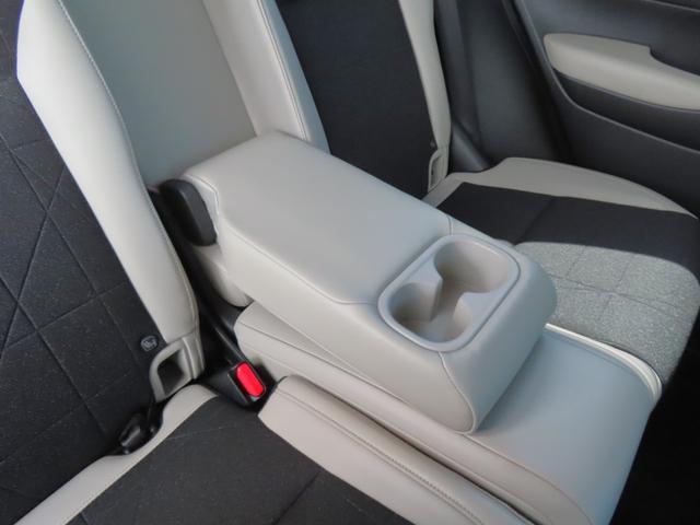 ヴェゼル ｅ：ＨＥＶＺ　認定中古車　電子制御パーキングブレーキ　ホンダコネクト対応ナビ　シートヒーター　クルーズコントロール　純正ナビ　バックカメラ　前後ドライブレコーダー　ＥＴＣ　ＡＢＳ　フルセグ　Ｂｌｕｅｔｏｏｔｈ対応（21枚目）