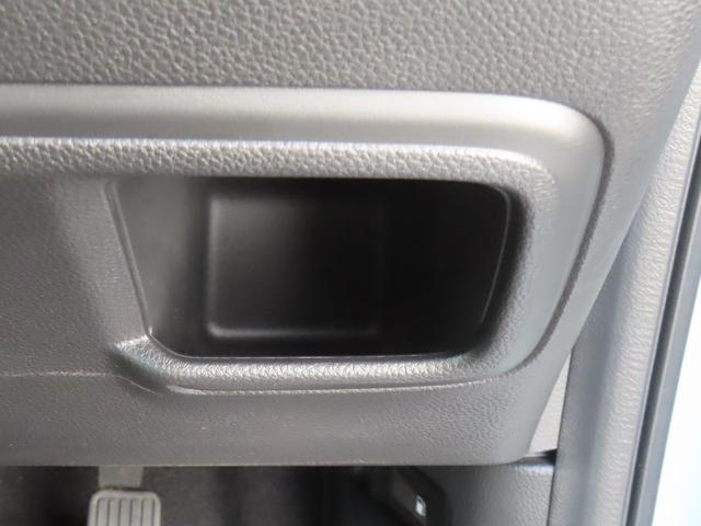 ヴェゼル ｅ：ＨＥＶＺ　認定中古車　電子制御パーキングブレーキ　ホンダコネクト対応ナビ　シートヒーター　クルーズコントロール　純正ナビ　バックカメラ　前後ドライブレコーダー　ＥＴＣ　ＡＢＳ　フルセグ　Ｂｌｕｅｔｏｏｔｈ対応（48枚目）